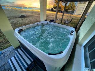 Cozy & Content River Retreat Beach Hot Tub & Games - Tappahannock - 5