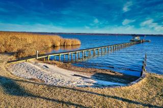Cozy & Content River Retreat Beach Hot Tub & Games - Tappahannock - 2