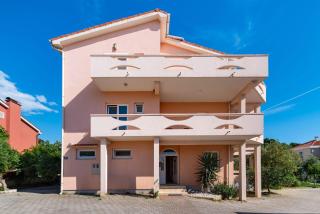 BonVie Apartments in Center B7 - 8