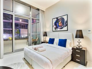 Savis Homes - Furnished Spacious Studio in Golf Promenade 2A by Damac Hills - 0