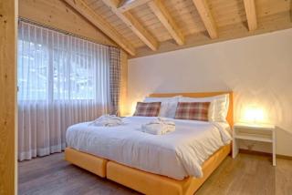 Top floor apartment in a modern and traditional chalet - Grindelwald - 1