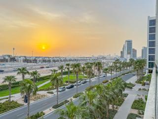 Savis Homes - Furnished Spacious Studio in Golf Promenade 2A by Damac Hills - 2