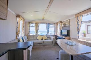 2 Bedroom Sea View Caravan - Bideford - 1