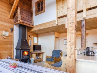 Peisey Chalet with Balcony Views - Peisey-Nancroix - 3