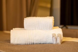 Sunset Views - King Bed - Workspace - Sandton - 2