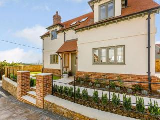 2 Bed in Newton Tracey 80381 - Bishops Tawton - 0