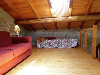 Cottage in Casoli near Ski Slopes - 1