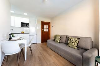 MalagaSuite Mediterranean Coast Apartments - 3
