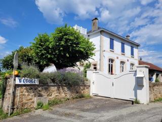 Holiday Home in Limousin near Forest - 3