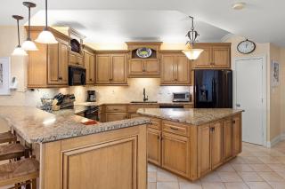 Romar House 203A - 2