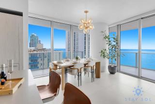 Beachfront Balcony Apartment Amenities - 9