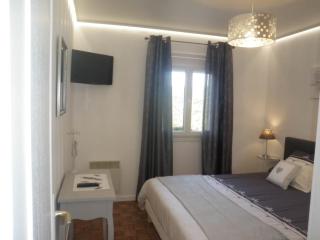 Sea View Family Escape - 4