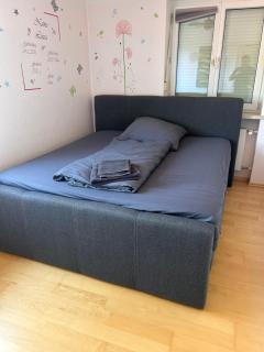 Möblierte Wohnung mit Balkon - Krumbach - 1