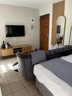 B-Hive at Devland Room 2 - Soweto - 2
