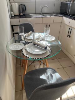 B-Hive at Devland Room 2 - 5