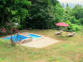 Cottage in Pescia with Pool and Garden - 8