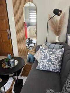 B-Hive at Devland Room 2 - 3