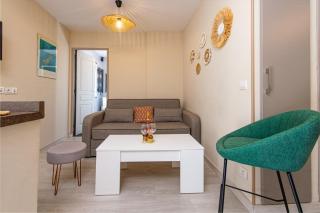 5 mn Casino de Monte-Carlo - Cosy deux pièces - DW - 9