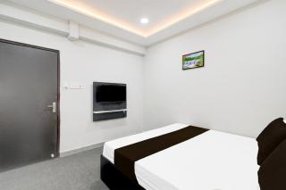 Hotel O N Grand - Hyderabad - 0