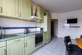 Ein Zimmer in einer 2-Zimmer-Wohnung in Leipzig mit Gemeinschaftsküche und -Bad - Leipzig - 2