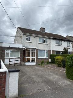 Superb Triple Room near Airport - 5 - Dublin - 4