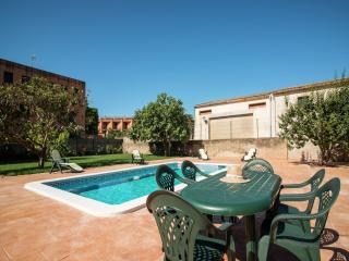 Holiday Home in St Pere Pescador with Pool - 2