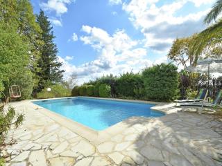 Villa in Fayence with Provençal Charm - 0