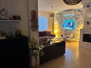 Modern Condo Villa with Seaside,View - - 0