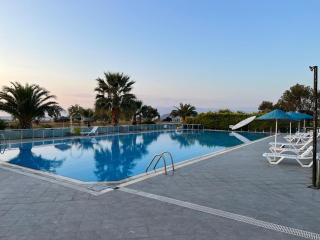 Modern Condo Villa with Seaside,View - 9