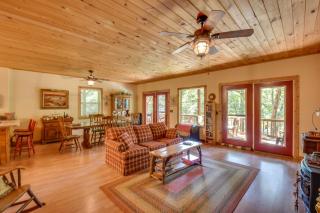 Idyllic Murphy Hideaway with Multi-Level Deck! - Murphy - 6