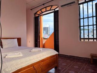 Hotel 195 Hoàng Hoa Thám - 9