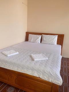 Hotel 195 Hoàng Hoa Thám - 6