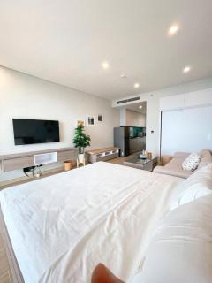 Citadines Marina Ha Long Bay B2706 - Hạ Long - 5
