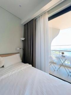 Citadines Marina Ha Long Bay B2706 - Hạ Long - 2