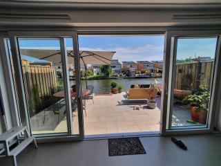 Spacious Holiday Home in Alkmaar with Garden - 3