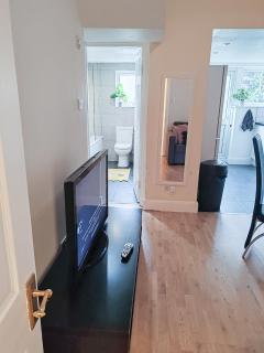 1-Bedroom flat with small garden & Paid Parking in Finsbury Park, Highbury - Londres - 2