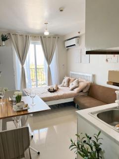 Haven Staycation by Alexa Grace - 2