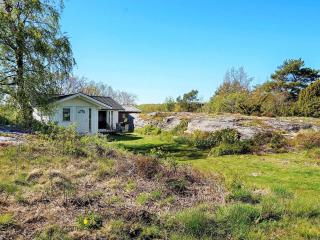 Magical Seaside Retreat on Tjorn-By Traum - Berga - 1