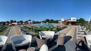 Beautiful 8 Birth Holiday Home - Tattershall Lakes - 4