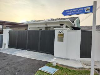 Homestay 229 Private Pool behind PD Ostrich Farm - Port Dickson - 3