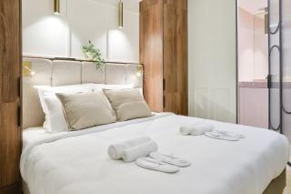 Mona-Lisa's home - París - 8