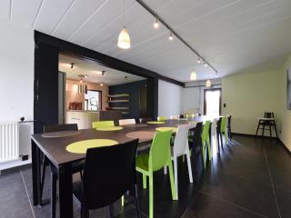 Luxury Villa with Pool - Beausaint - 8