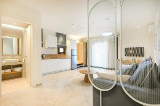 Leon Apartments - 3