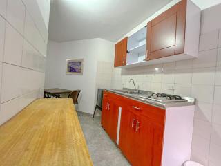 Neón Apartaestudios Autónomos - Recepción Digital 24H - 0