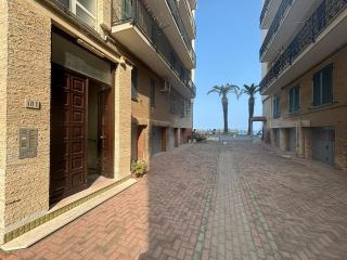 MARE SOTTO CASA Bilocale sulla Spiaggia LIBERA - 4