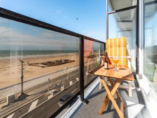 Studio in Ostend with Stunning Sea Views - 0
