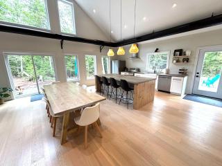 Modern Paradise in the Forest - 4