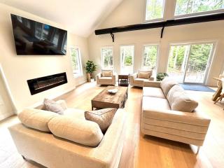 Modern Paradise in the Forest - 1