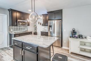4 Mi to Loris Nature Park Family Home with Yard - - 4