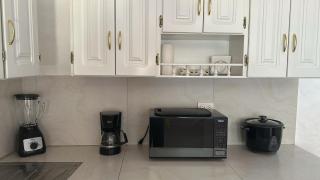 BLACK&WHITE -Dis Dihai- - 1